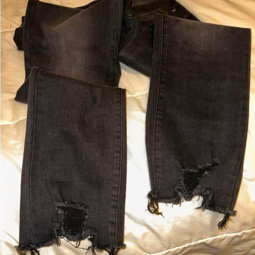 Women's Distressed Black Jeans